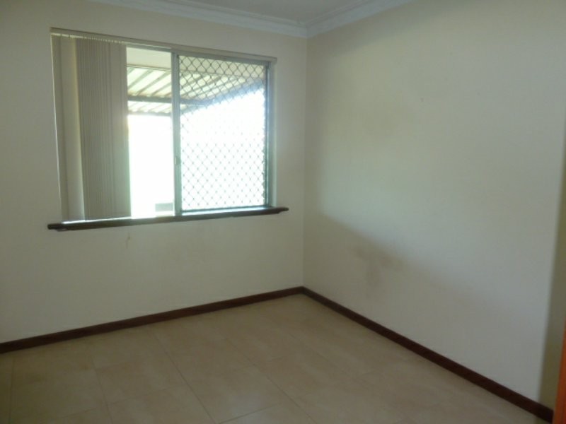 21 Newenden Street, Maddington WA 6109