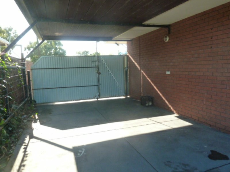 21 Newenden Street, Maddington WA 6109