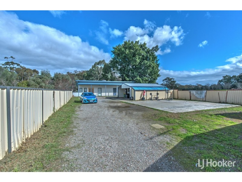 75 Rimmer Lane, Kenwick WA 6107