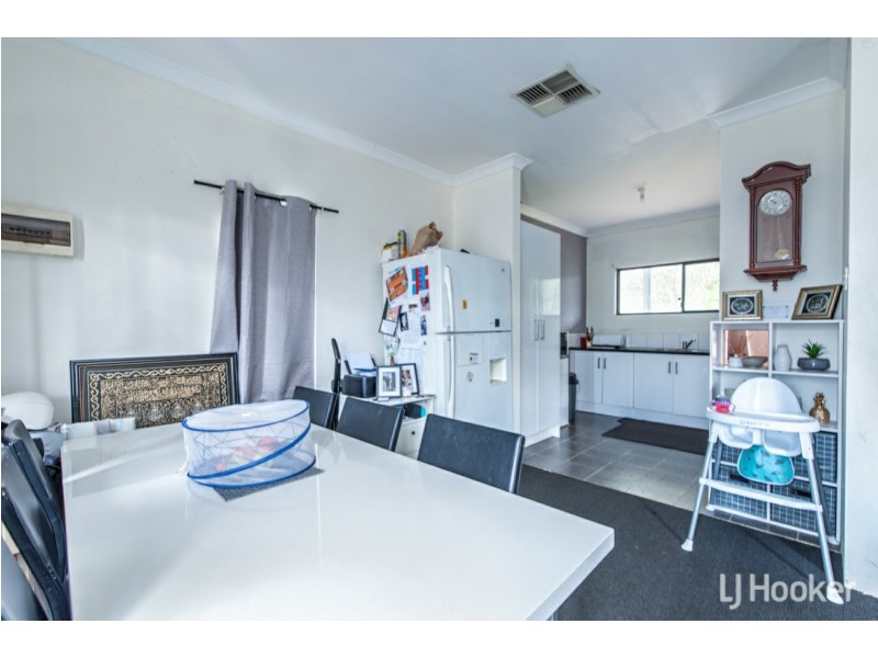 75 Rimmer Lane, Kenwick WA 6107