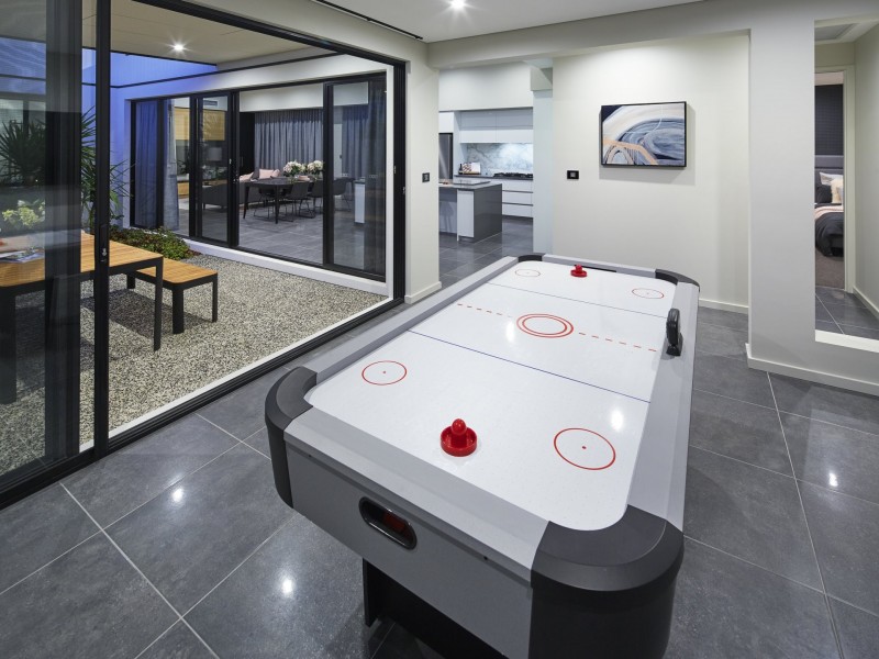 27 Crimson Boulevard, Forrestfield WA 6058