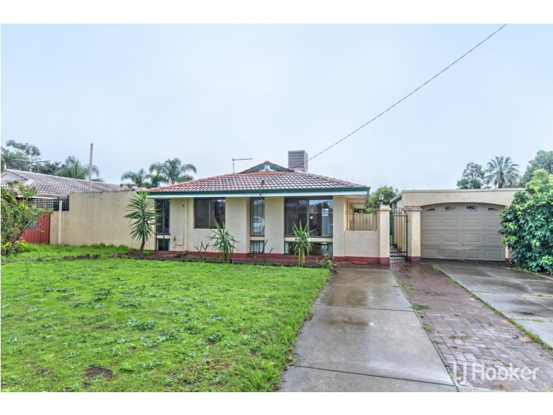 22 Ravenhill Road, Thornlie WA 6108