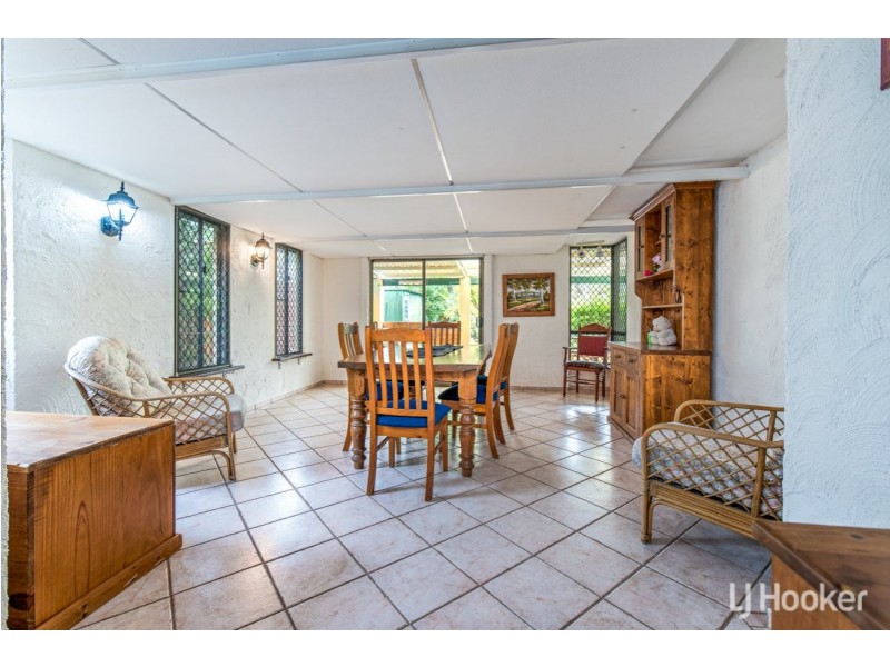 22 Ravenhill Road, Thornlie WA 6108