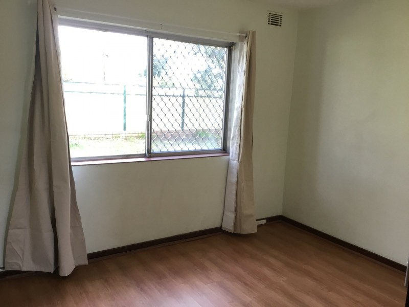 5/252 Spencer Road, Thornlie WA 6108