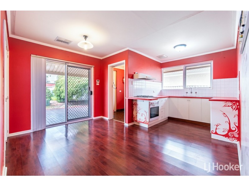 6 Swanley Street, Gosnells WA 6110