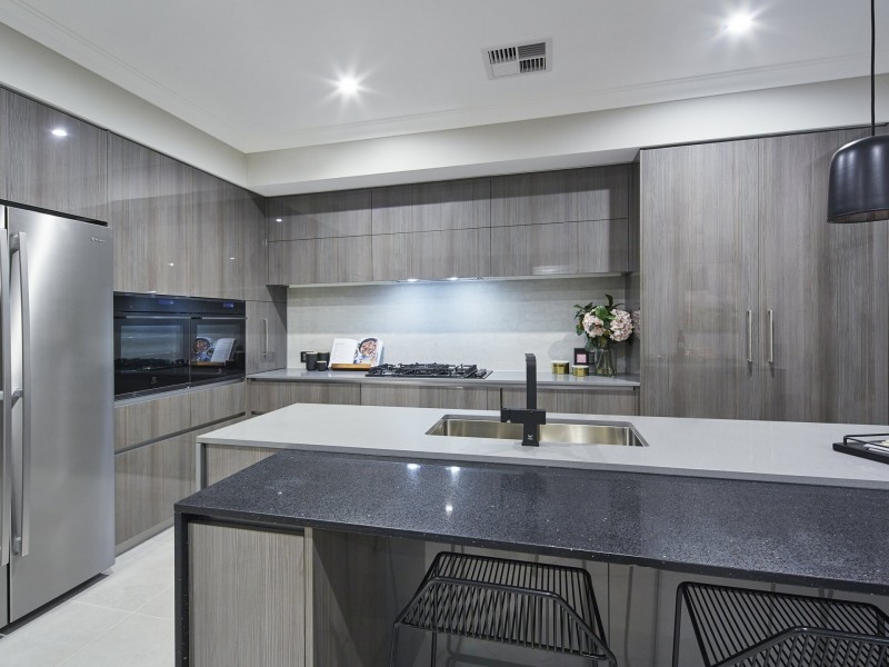 64 Colesbrook Drive, Byford WA 6122