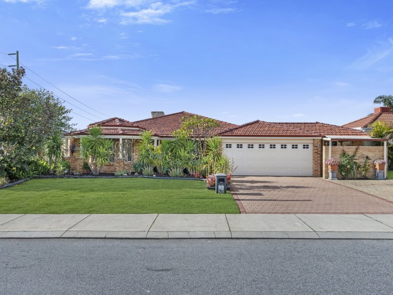 13 Haddon Way, Canning Vale WA 6155