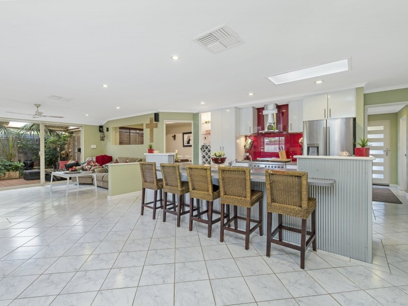13 Haddon Way, Canning Vale WA 6155