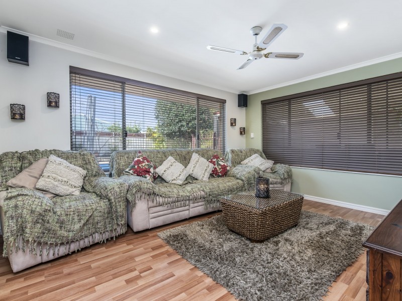 13 Haddon Way, Canning Vale WA 6155
