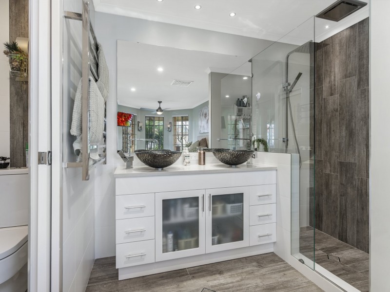13 Haddon Way, Canning Vale WA 6155