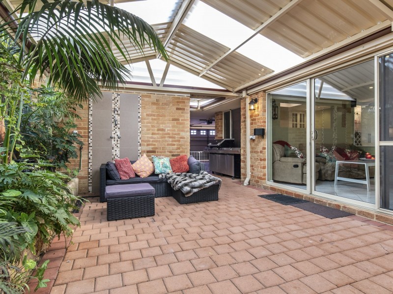 13 Haddon Way, Canning Vale WA 6155