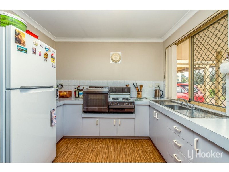 3/24 Southdown Place, Thornlie WA 6108