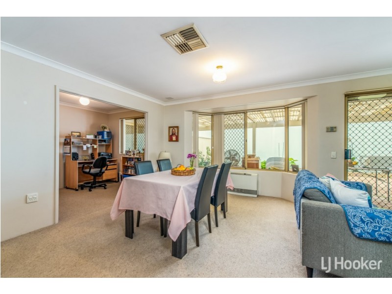 3/24 Southdown Place, Thornlie WA 6108