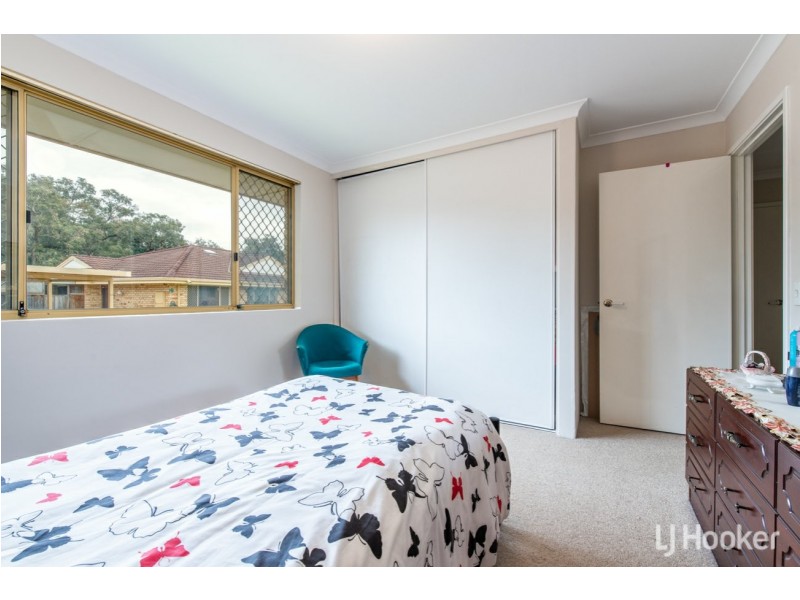 3/24 Southdown Place, Thornlie WA 6108
