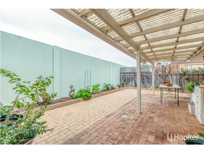 3/24 Southdown Place, Thornlie WA 6108
