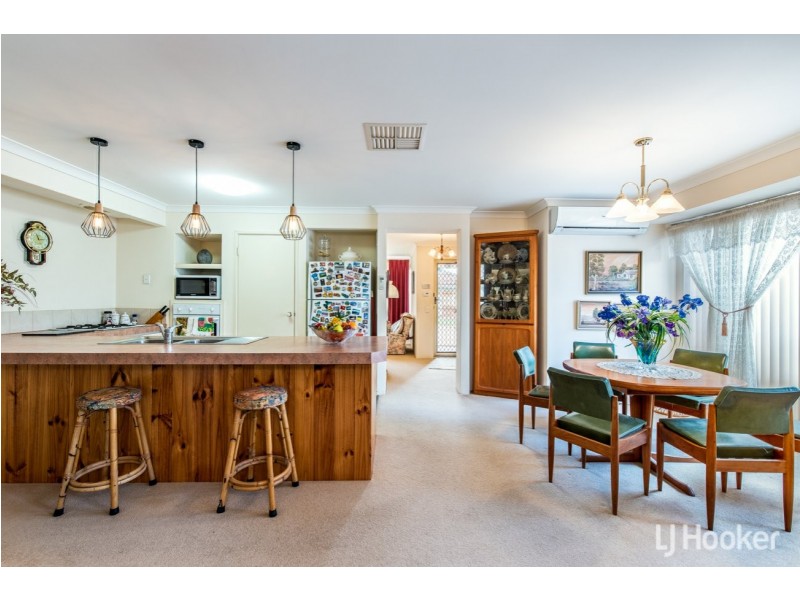 1/6 Heron Place, Maddington WA 6109