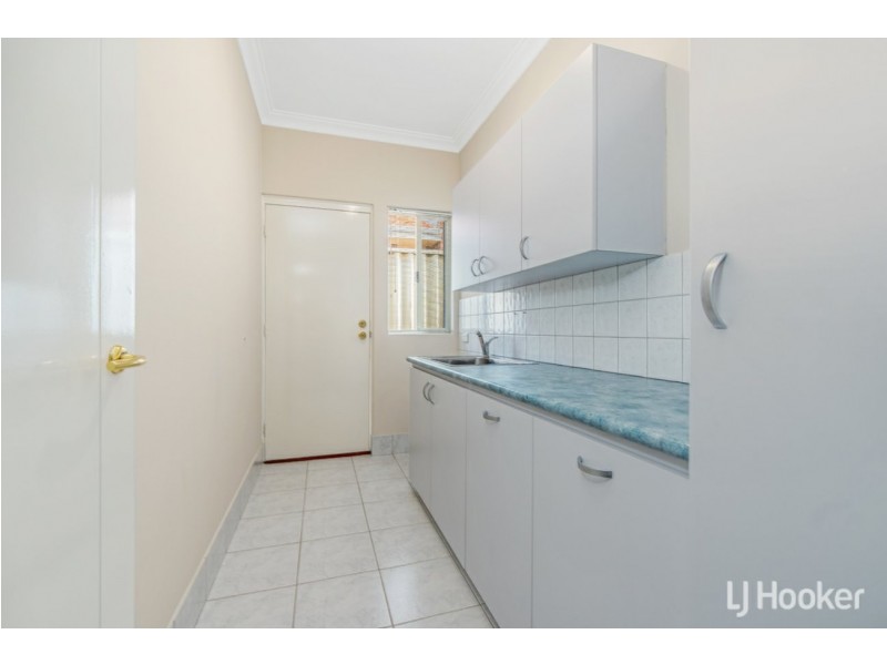2 Santalum Retreat, Canning Vale WA 6155
