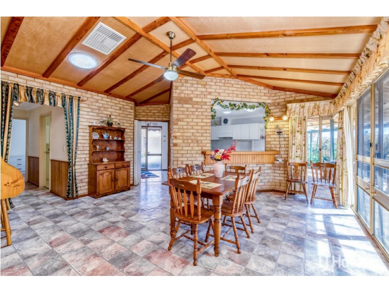 9/9 Heron Place, Maddington WA 6109