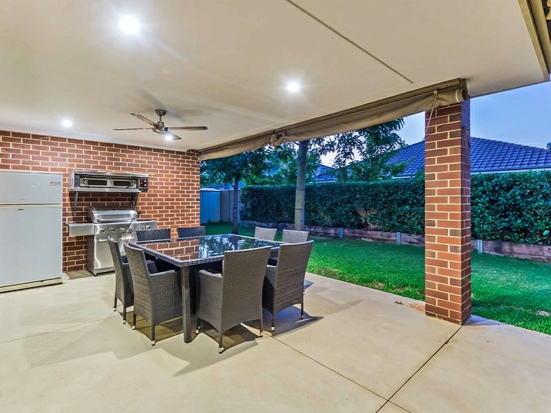 8 Philadelphia Parade, Canning Vale WA 6155