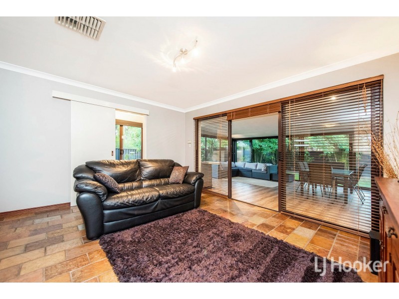 7 Cleve Way, Gosnells WA 6110
