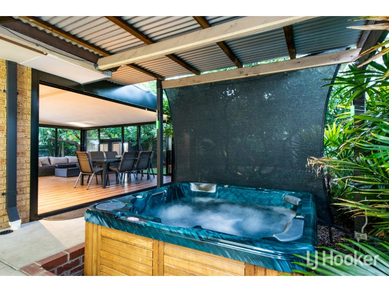 7 Cleve Way, Gosnells WA 6110