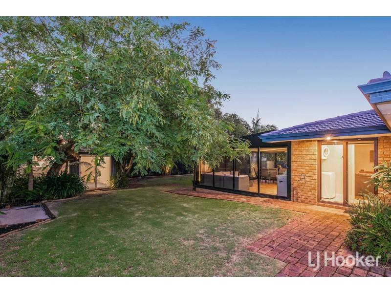 7 Cleve Way, Gosnells WA 6110