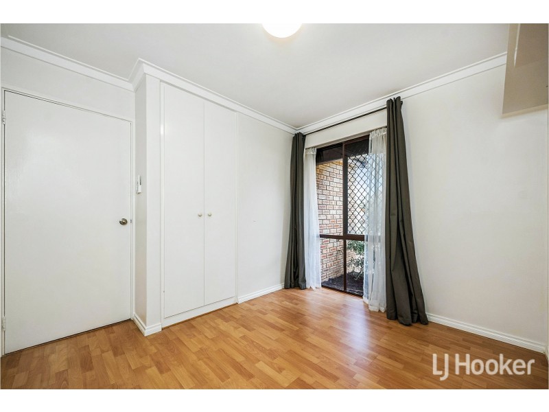 12 Dwyer Crescent, Gosnells WA 6110