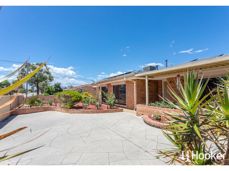 9 Greenough Way, Gosnells WA 6110