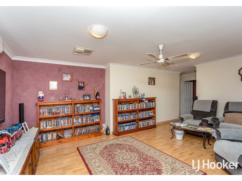 9 Greenough Way, Gosnells WA 6110