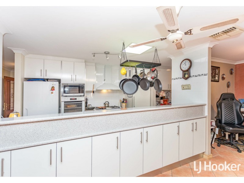 9 Greenough Way, Gosnells WA 6110