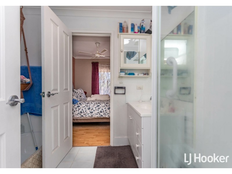 9 Greenough Way, Gosnells WA 6110