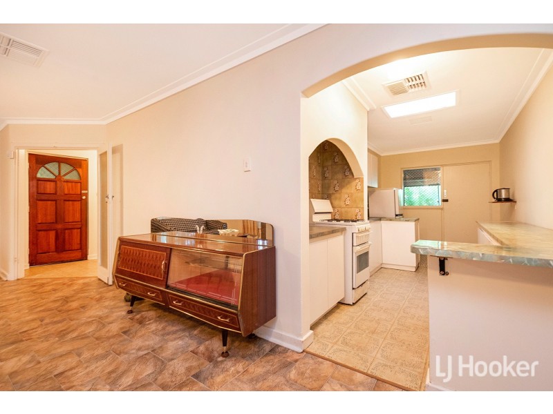 102 Verna Street, Gosnells WA 6110