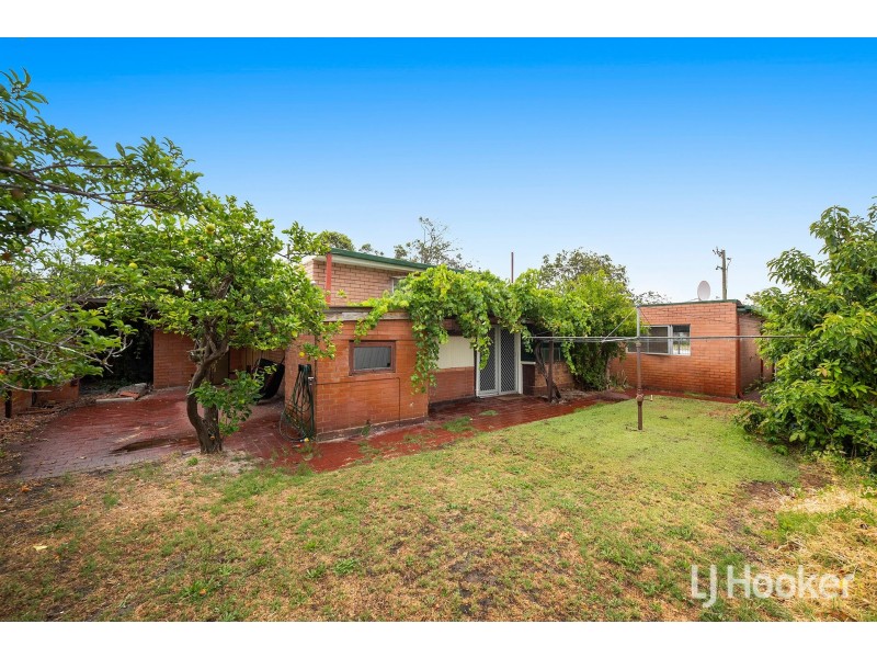 102 Verna Street, Gosnells WA 6110