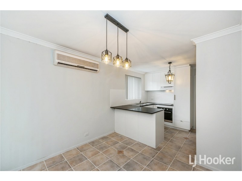 28 Wooramel Crescent, Gosnells WA 6110