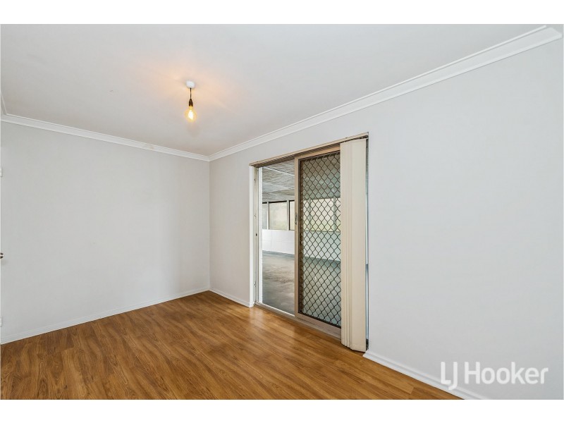 28 Wooramel Crescent, Gosnells WA 6110