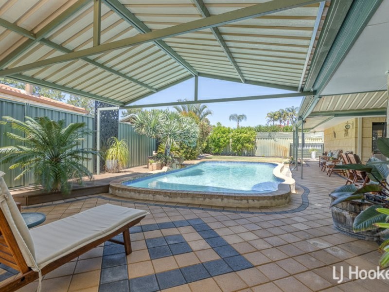 13 Imperial Court, Thornlie WA 6108