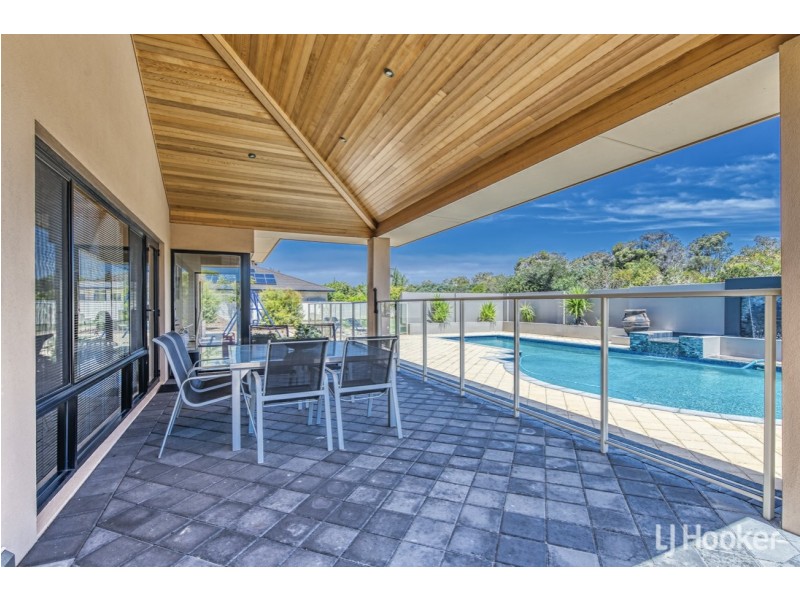 121 Southacre Drive, Canning Vale WA 6155