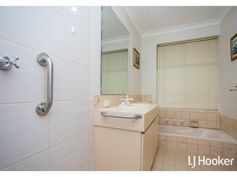 22 Eynesford Street, Gosnells WA 6110