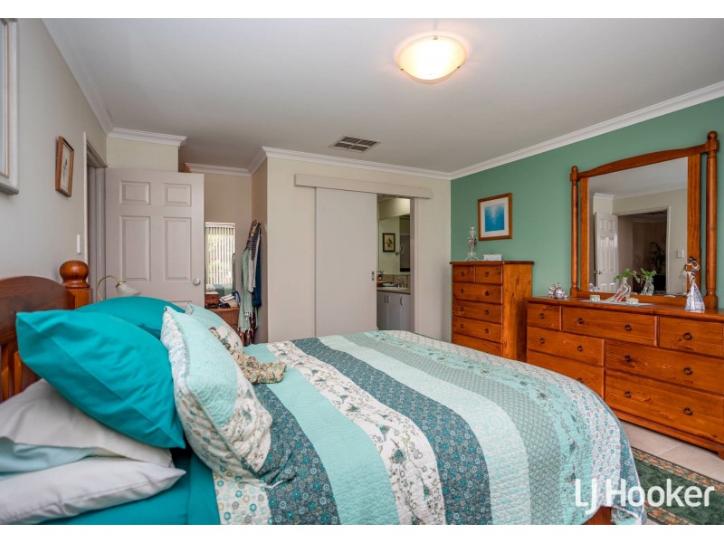 33 Casablanca Avenue, Southern River WA 6110