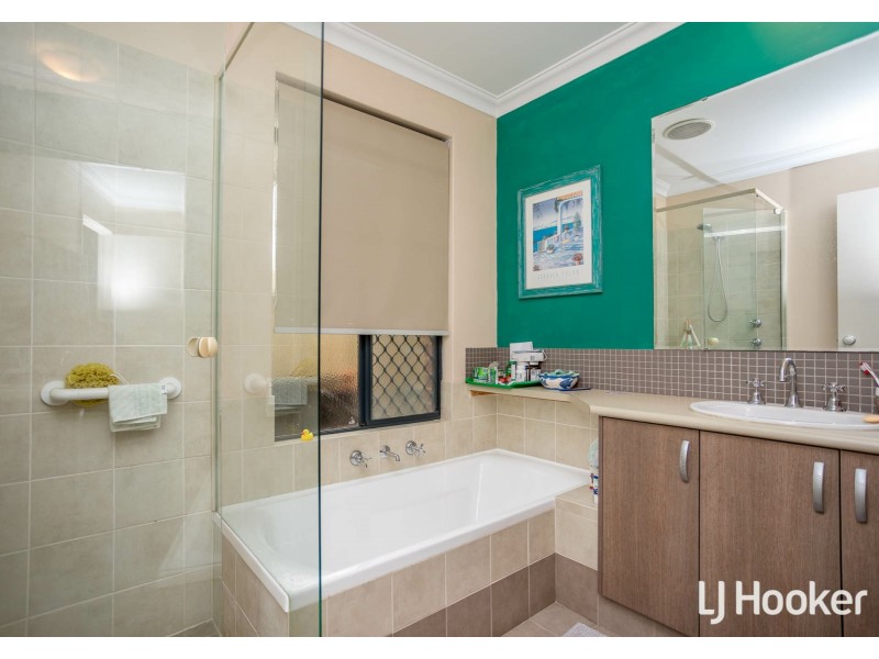 33 Casablanca Avenue, Southern River WA 6110