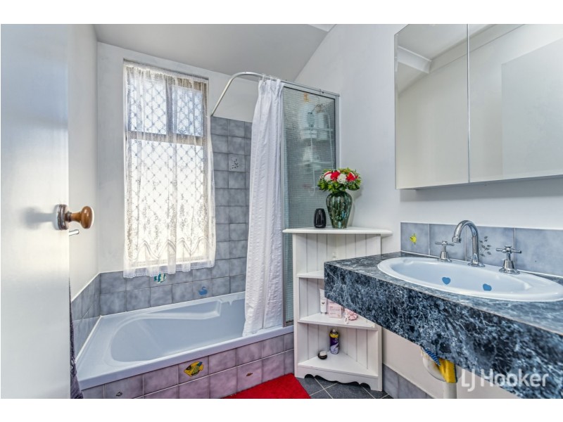 41 Lancaster Place, Maddington WA 6109