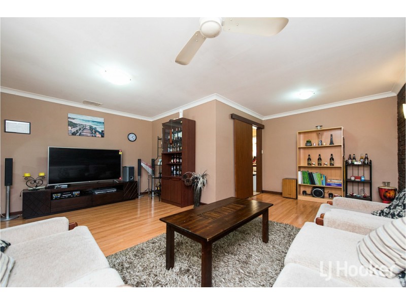 3 Charnley Close, Gosnells WA 6110