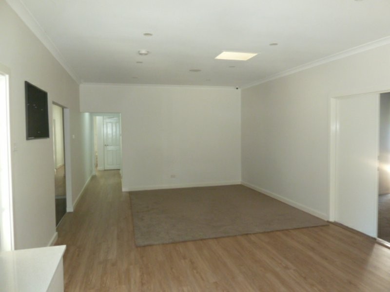 17 Belmont Road, Kenwick WA 6107