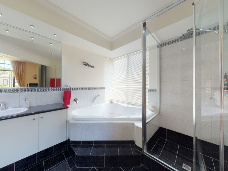 25 Repton Loop, Canning Vale WA 6155