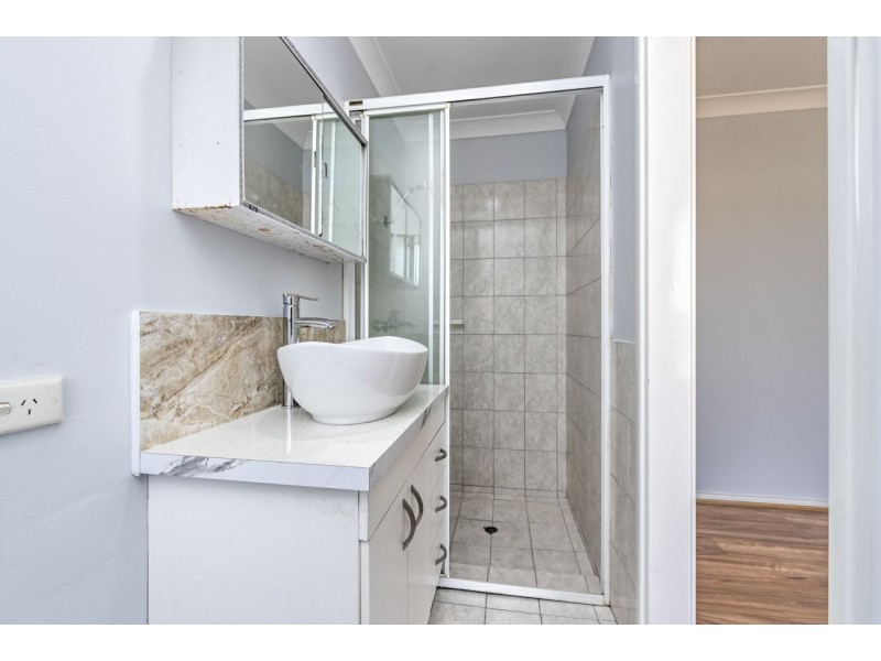 12 Hayes Court, Thornlie WA 6108