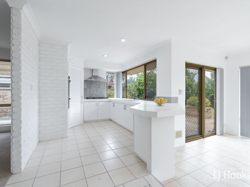 141 Warton Road, Thornlie WA 6108