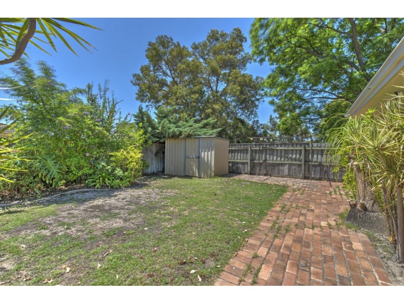 141 Warton Road, Thornlie WA 6108