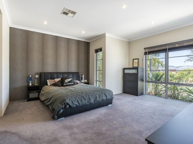 58 Burdekin Turn, Hilbert WA 6112