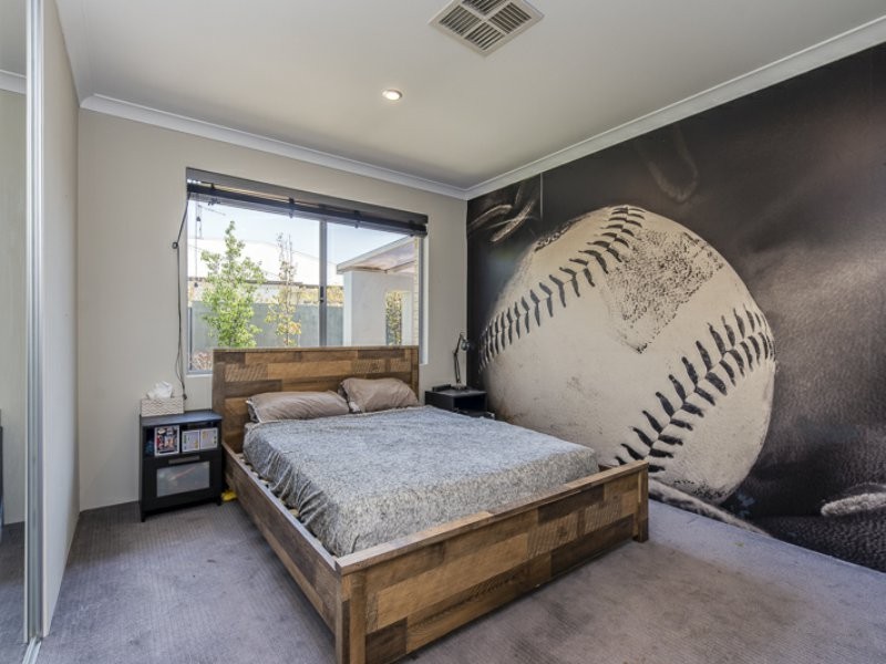 58 Burdekin Turn, Hilbert WA 6112