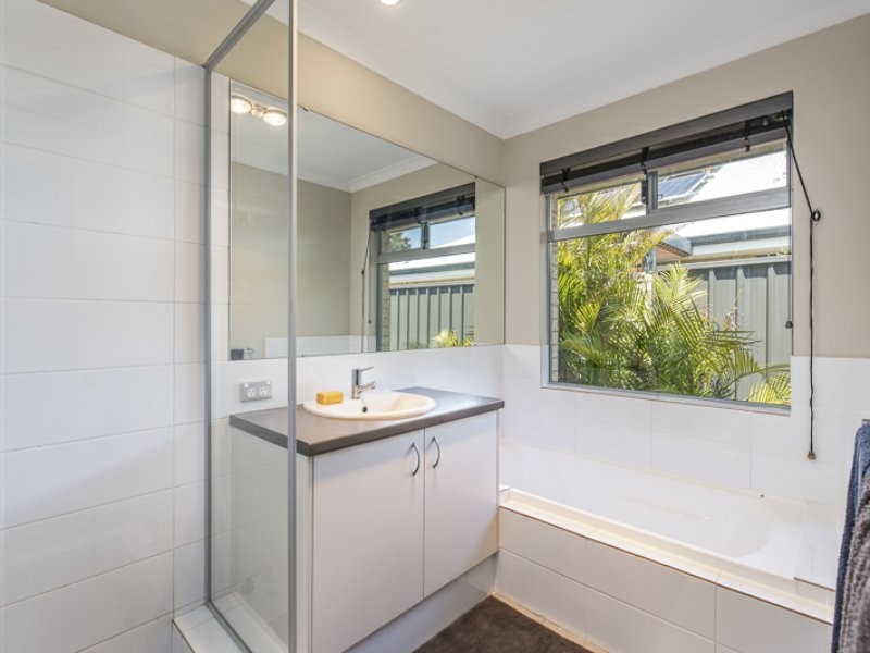 58 Burdekin Turn, Hilbert WA 6112